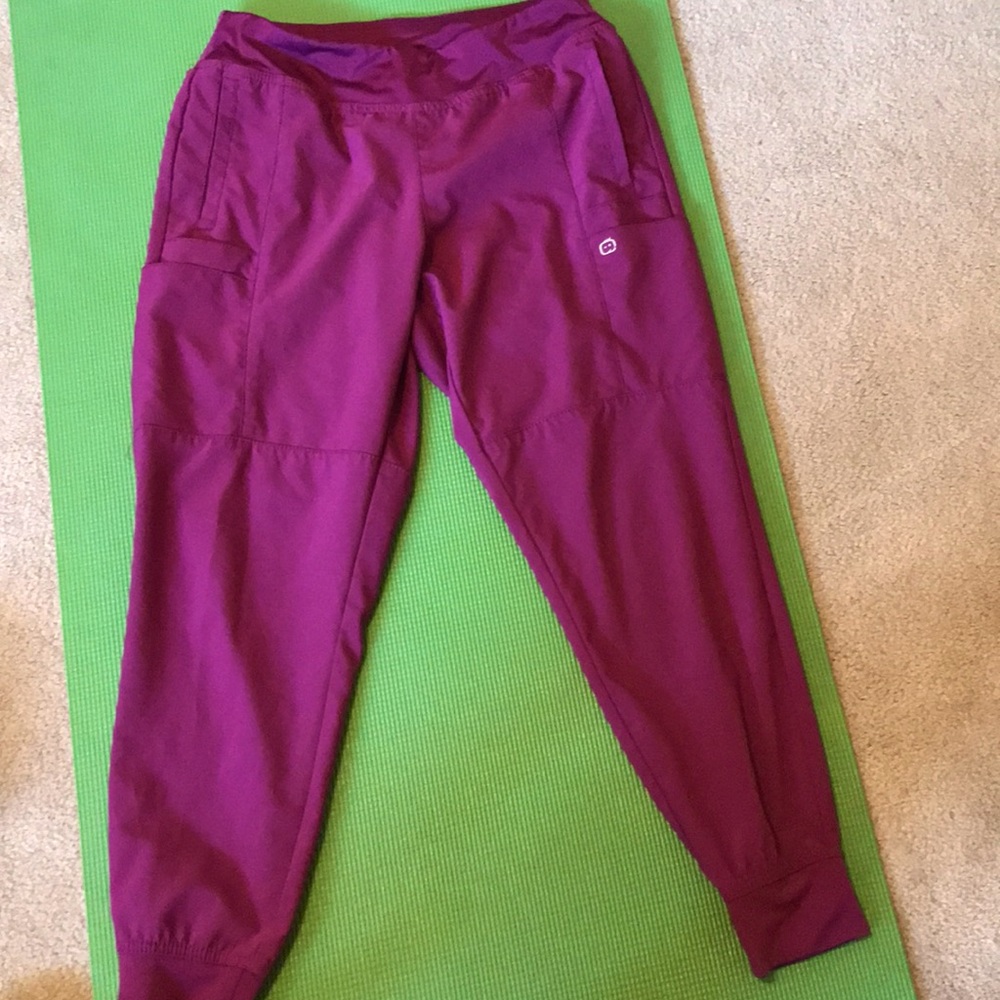 Wonderwink maroon/wine scrub pants
